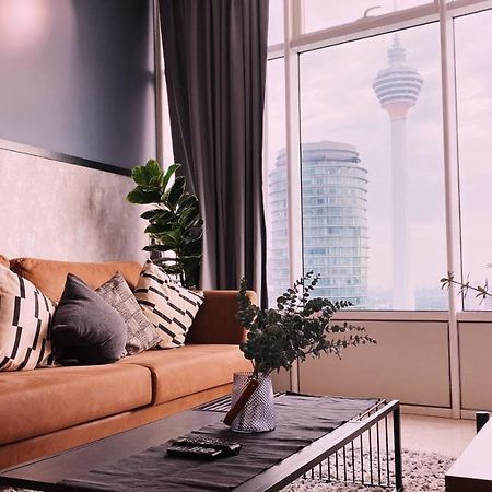 Sky Suites Klcc By Luna Куала-Лумпур Экстерьер фото