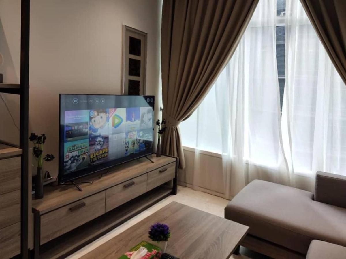 Sky Suites Klcc By Luna Куала-Лумпур Экстерьер фото