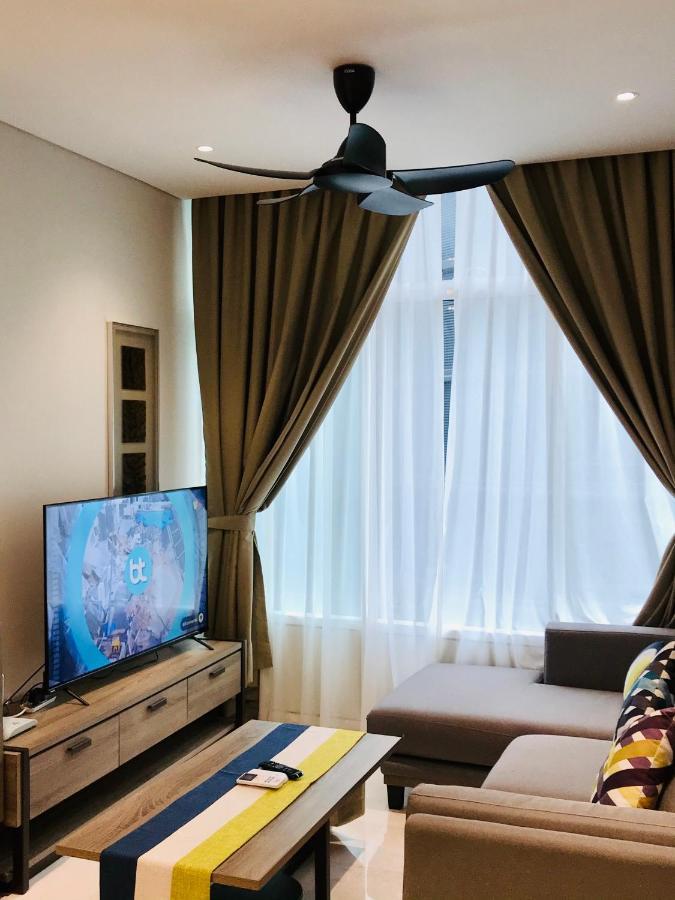 Sky Suites Klcc By Luna Куала-Лумпур Экстерьер фото