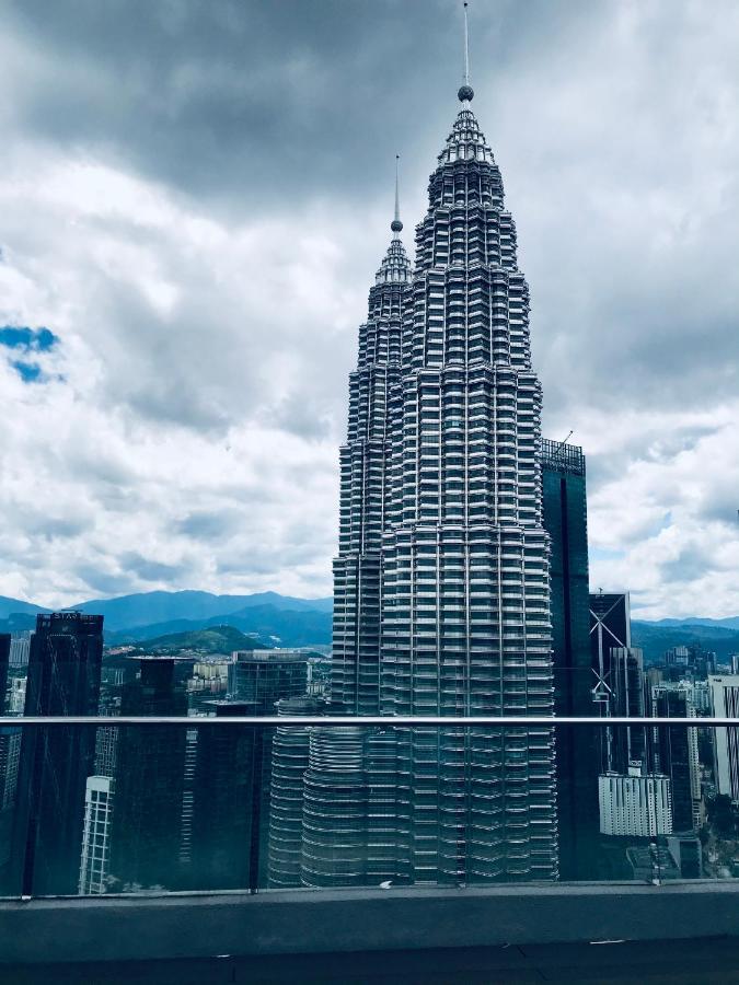 Sky Suites Klcc By Luna Куала-Лумпур Экстерьер фото