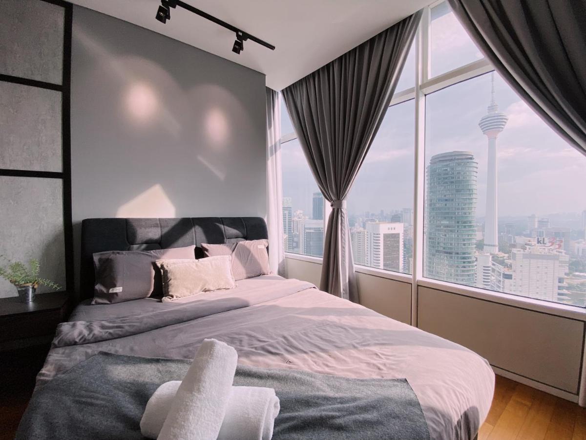 Sky Suites Klcc By Luna Куала-Лумпур Экстерьер фото